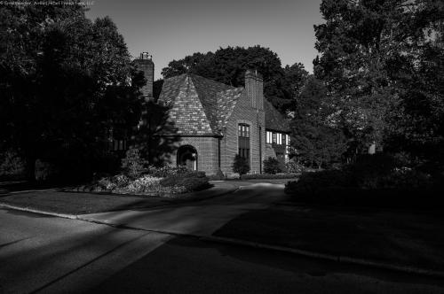 neighborhouse M1M01455