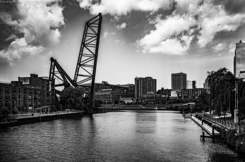 riverdrawbridgeflatsskyline M1M01106